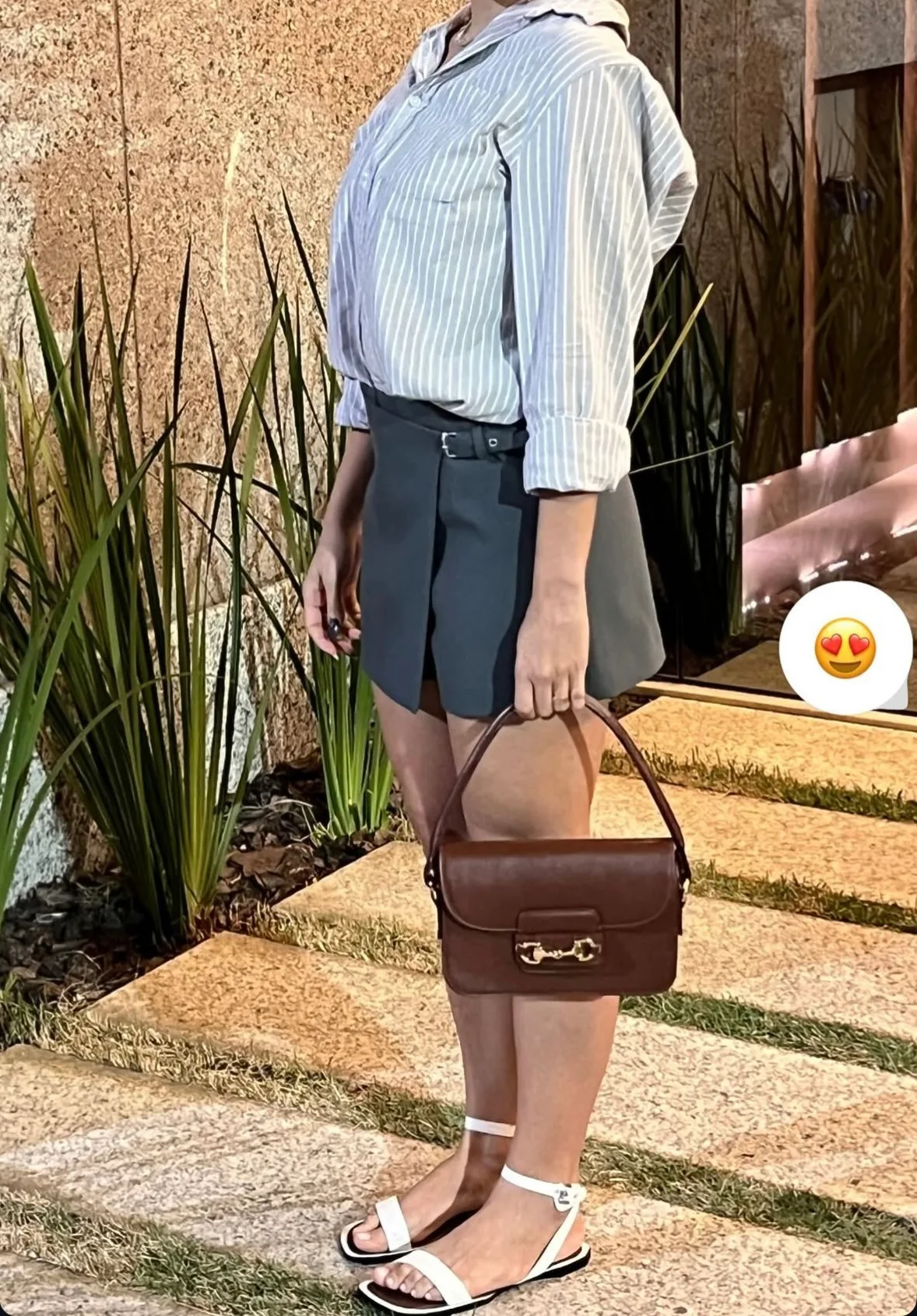 Bolsa Aline usada no corpo, foto 2 de 3